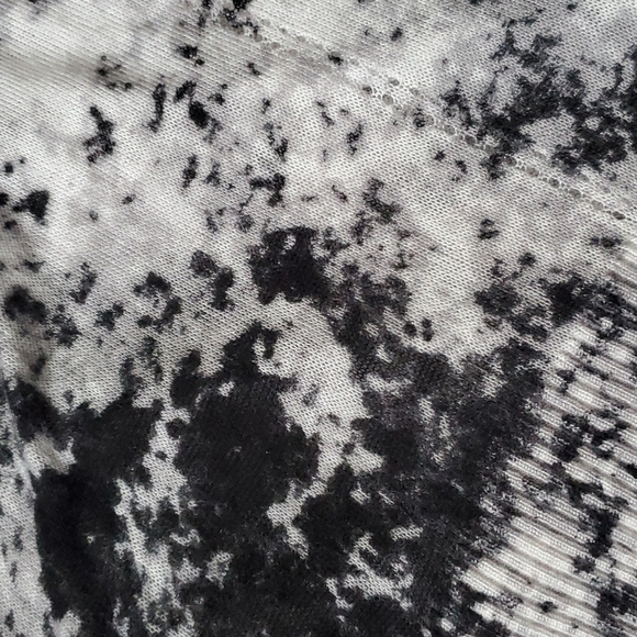 John & Jenn top - Picture 4 of 7